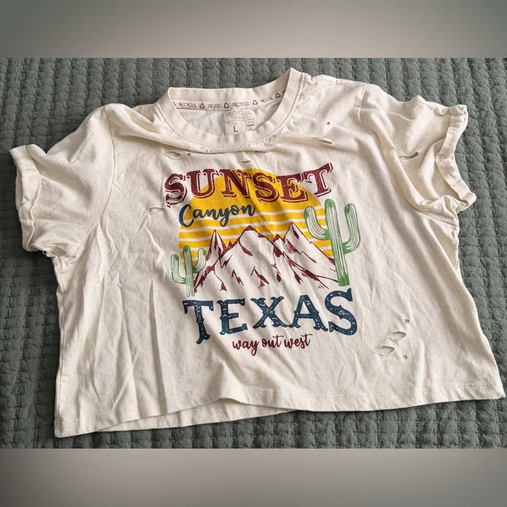 Sunset Canyon Texas Graphic Tee “Way Out West” Size Large